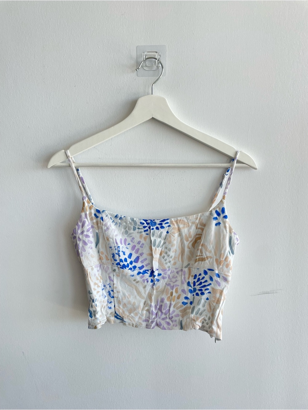 Wilfred Floral Spaghetti Strap Crop Top - White/Blue/Purple/Tan